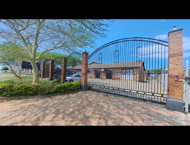 83M² OFFICE TO LET IN RICHARDS BAY CENTRAL